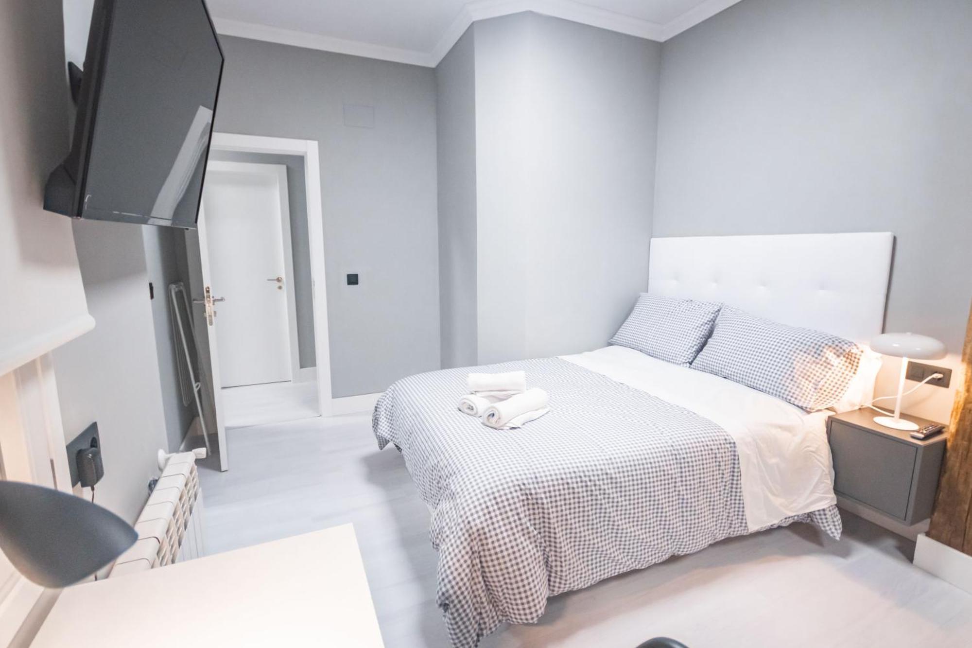 Gran Apartamento 6 Suites Bilbao Center מראה חיצוני תמונה