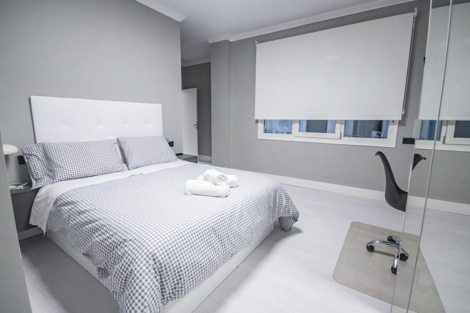 Gran Apartamento 6 Suites Bilbao Center מראה חיצוני תמונה