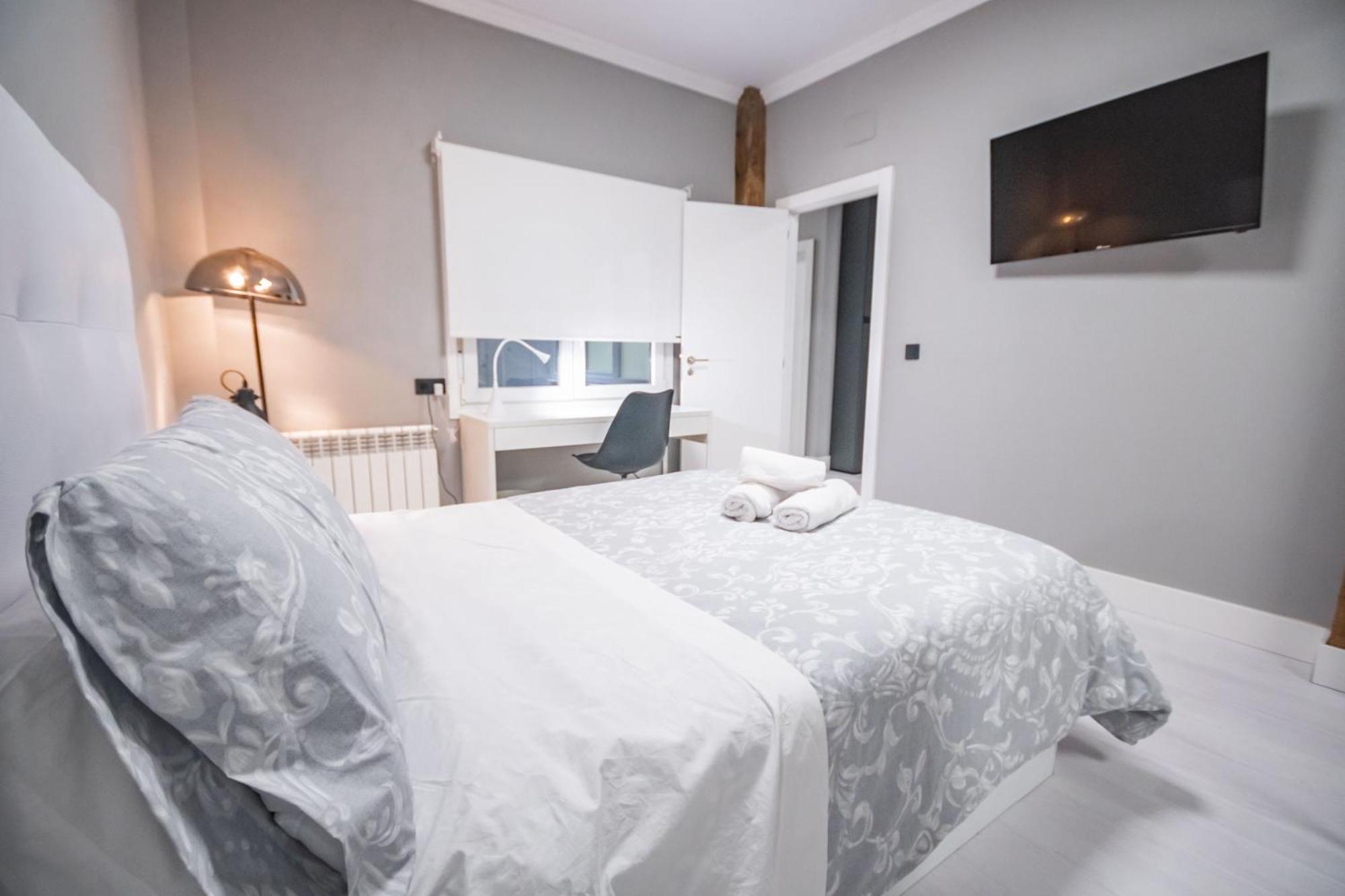 Gran Apartamento 6 Suites Bilbao Center מראה חיצוני תמונה