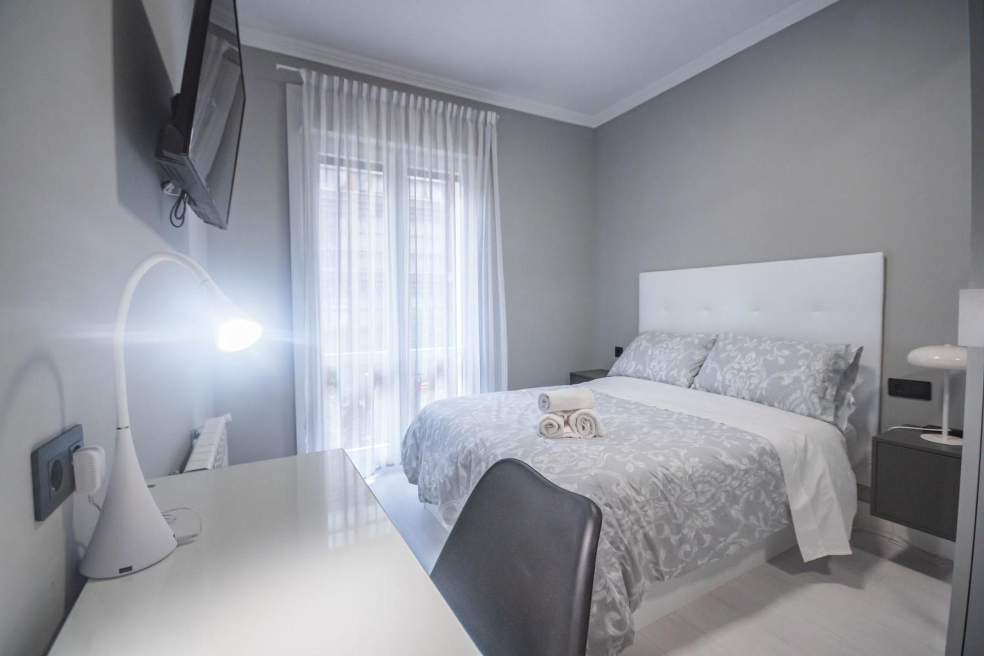 Gran Apartamento 6 Suites Bilbao Center מראה חיצוני תמונה