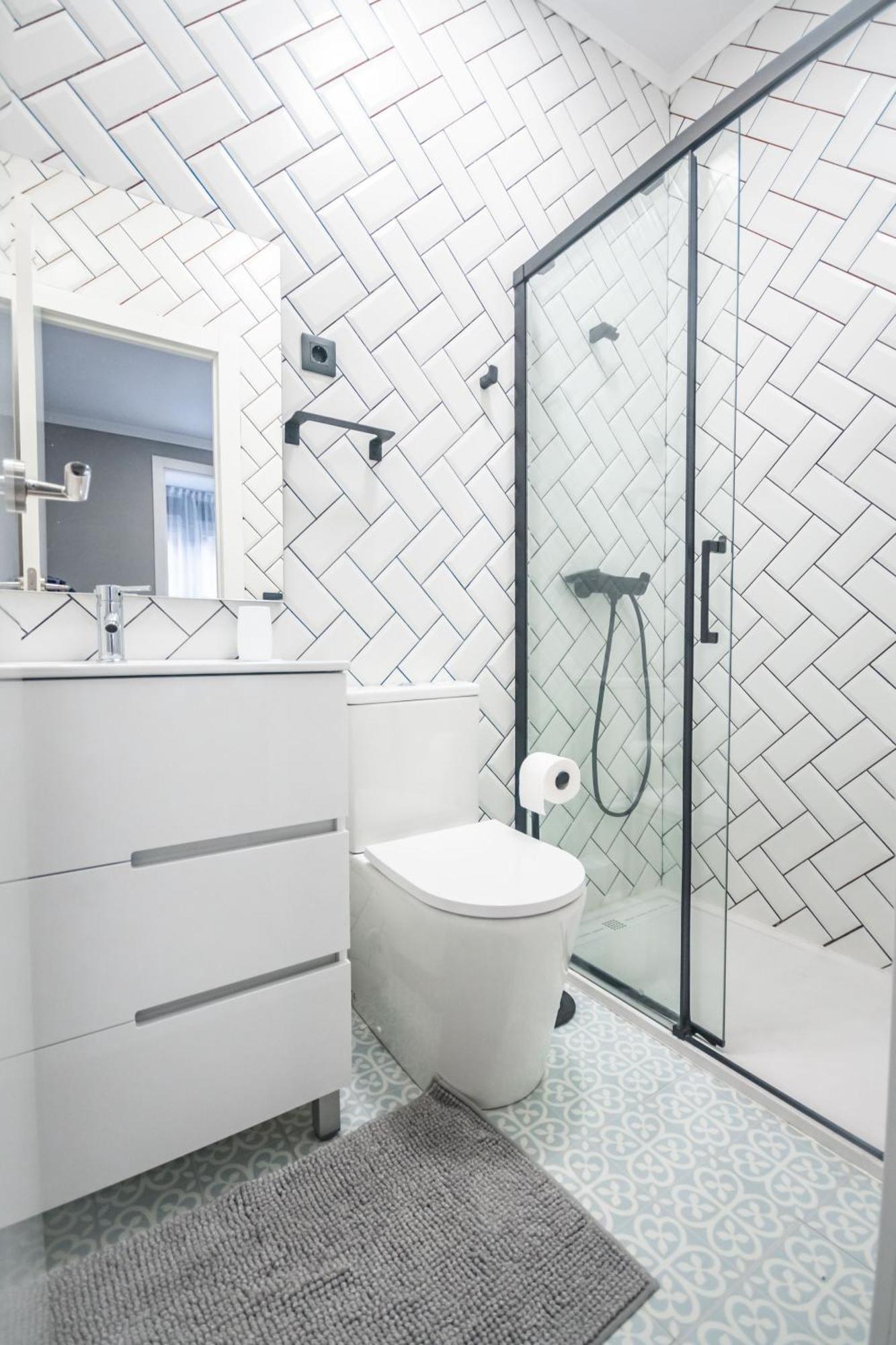 Gran Apartamento 6 Suites Bilbao Center מראה חיצוני תמונה