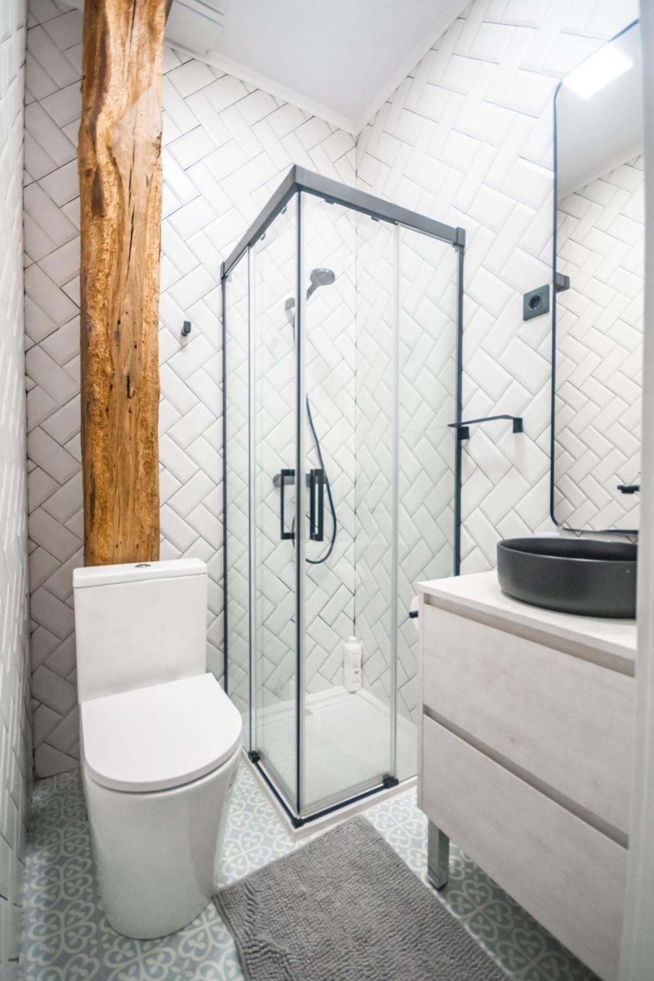 Gran Apartamento 6 Suites Bilbao Center מראה חיצוני תמונה
